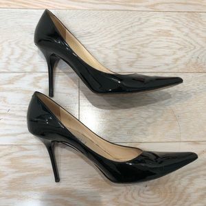 JIMMY CHOO PUMP size 38